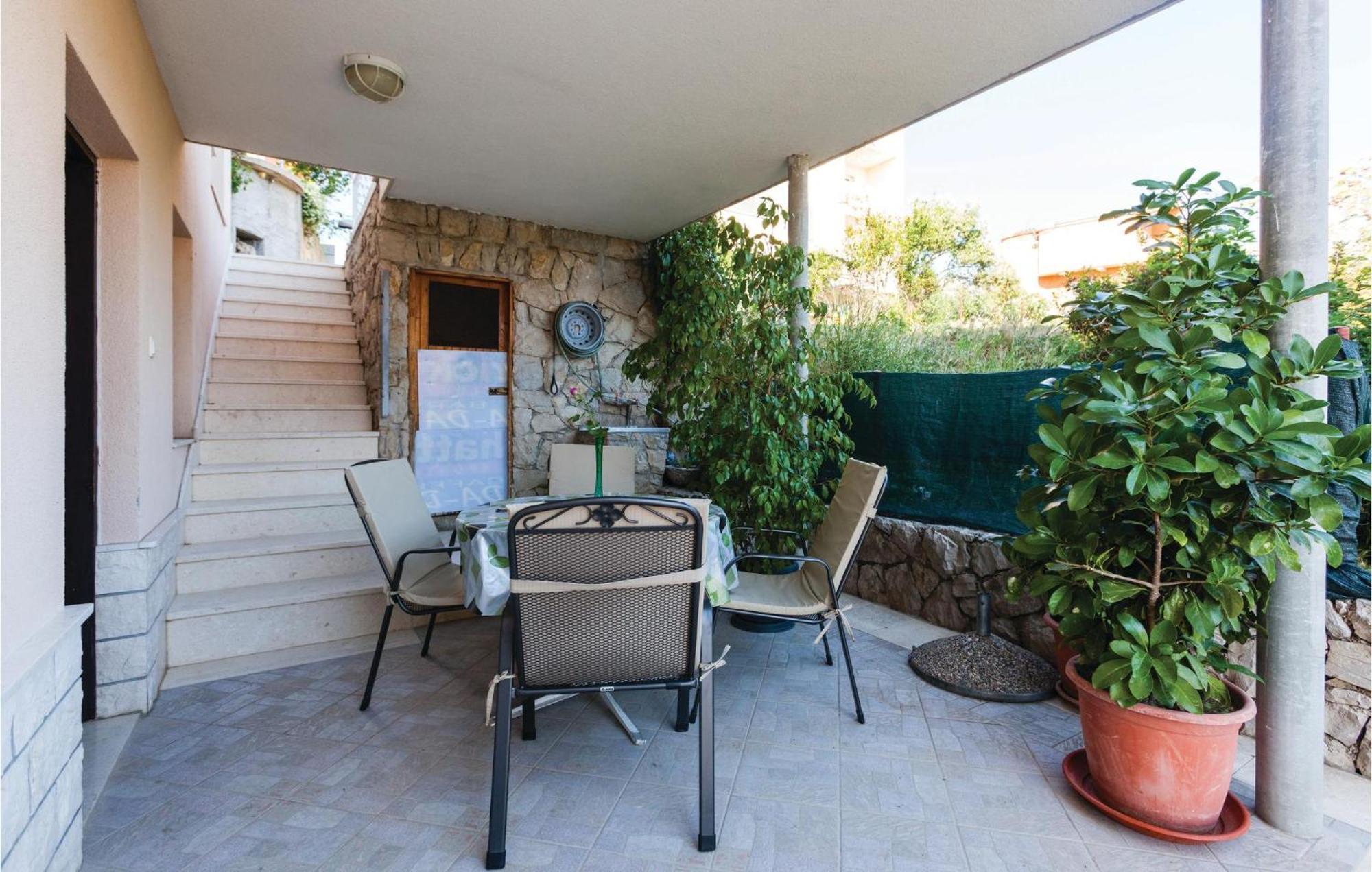 Amazing Apartment In Podstrana With Wifi Bagian luar foto